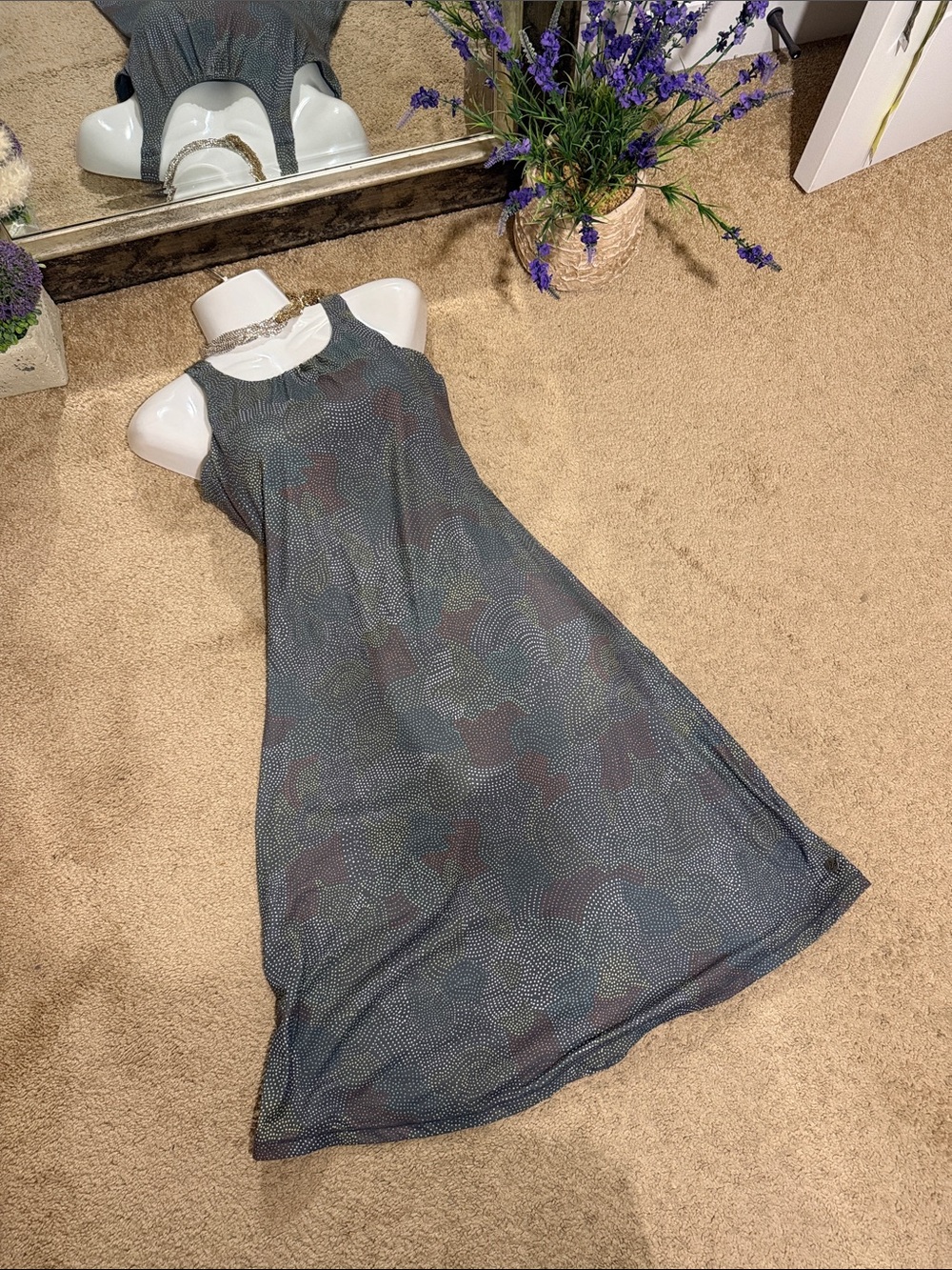 Halter Neck Casual Swing Dress in Olive Green/ deep gray